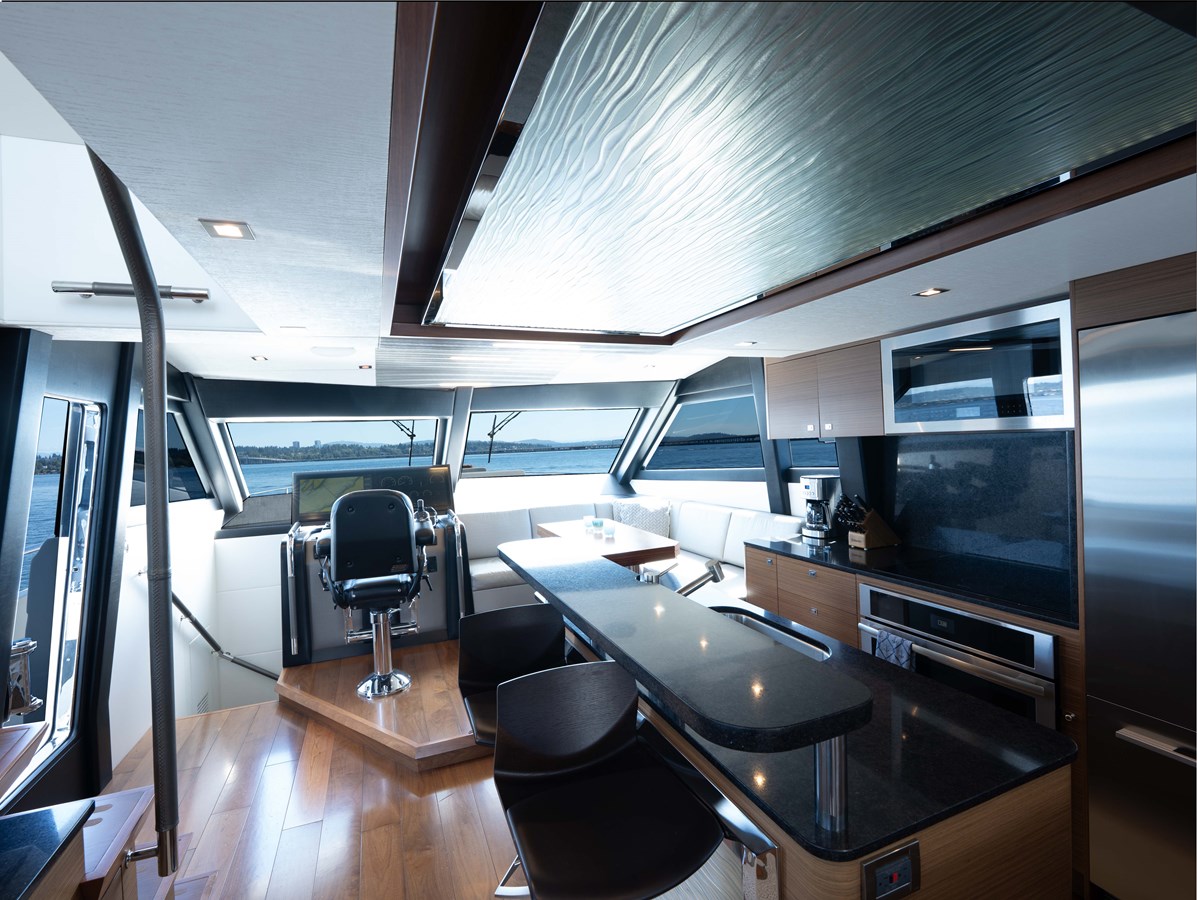 Ocean Alexander Motor Yacht Sub-Par For Sale