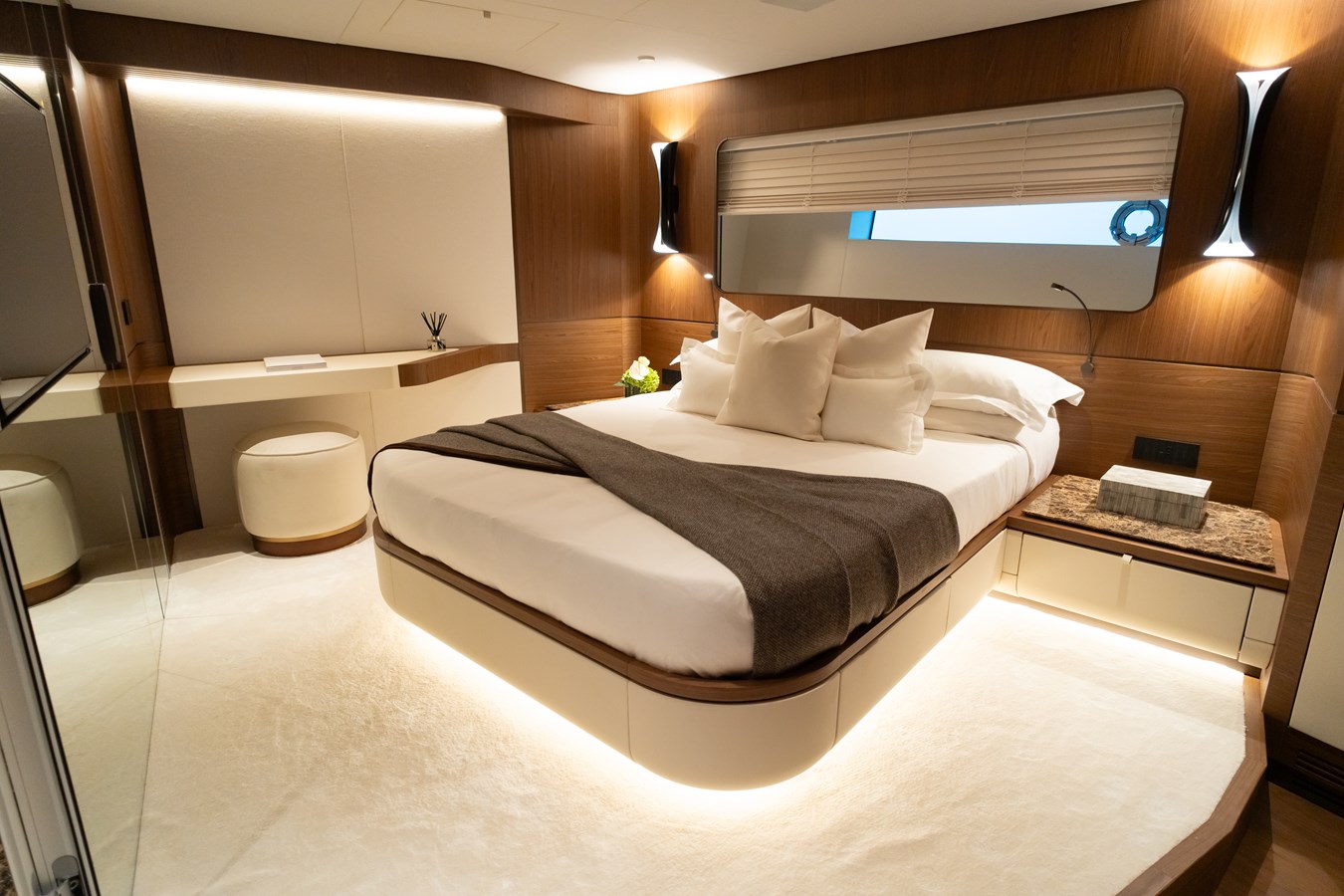 Extra Yachts Motor Yacht EXTRA X90 FAST For Sale