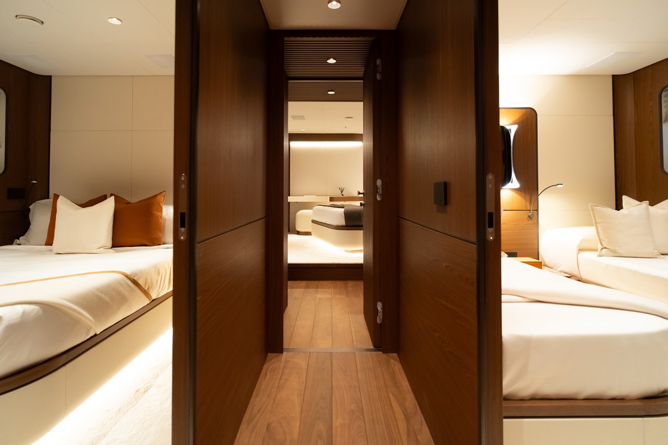 Extra Yachts Motor Yacht EXTRA X90 FAST For Sale