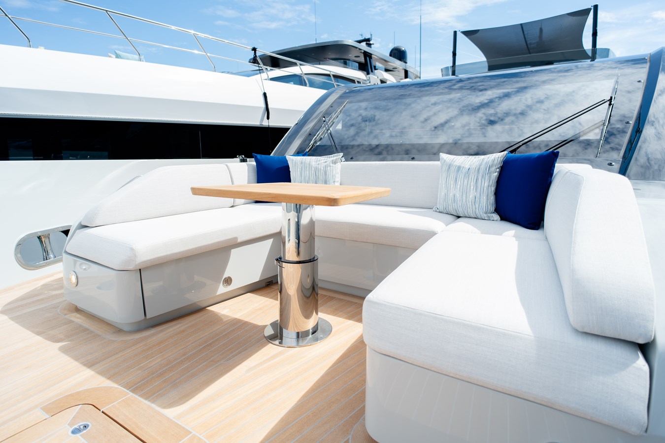Extra Yachts Motor Yacht EXTRA X90 FAST For Sale