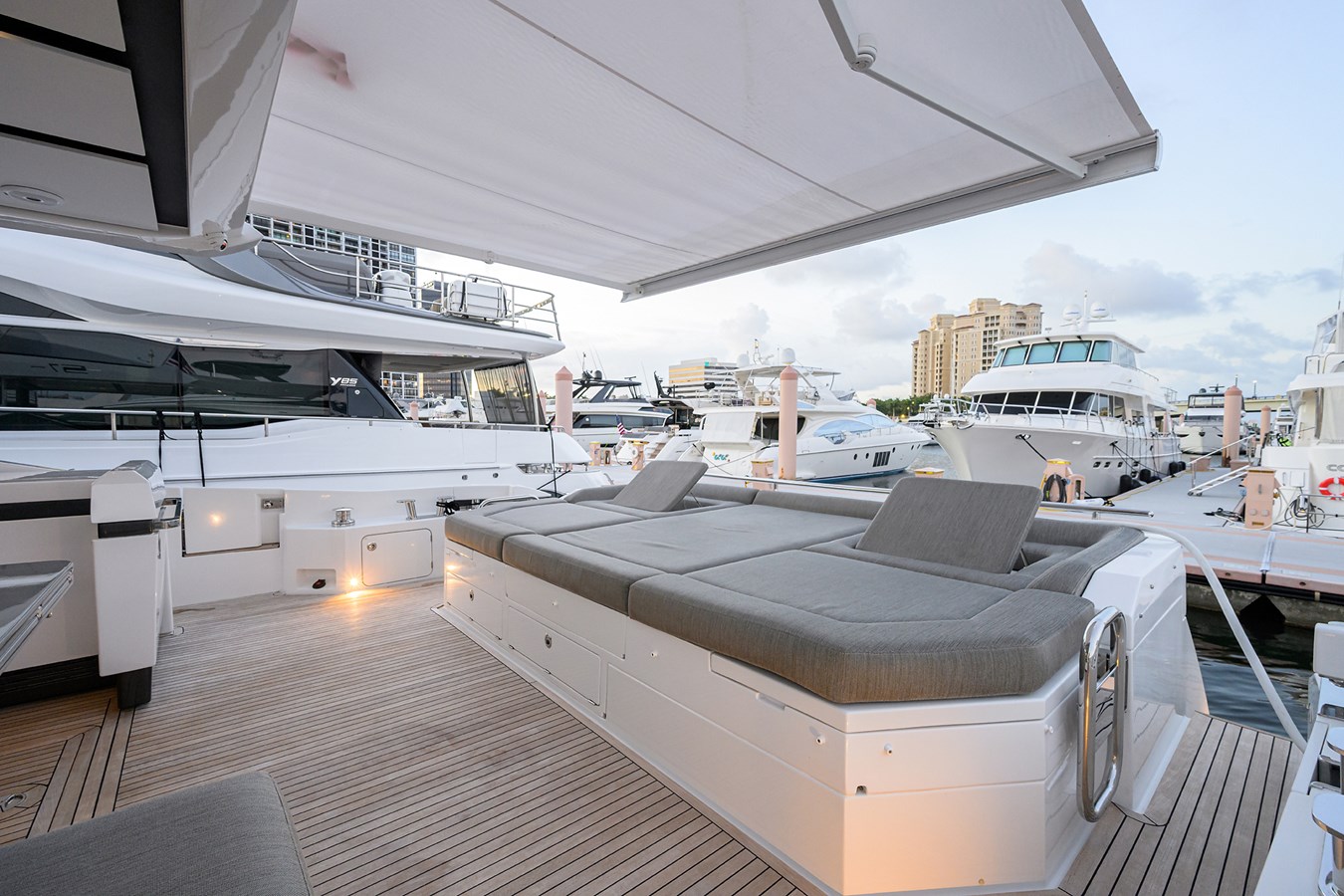 Azimut Yachts Motor Yacht A CHECKERED PAST For Sale