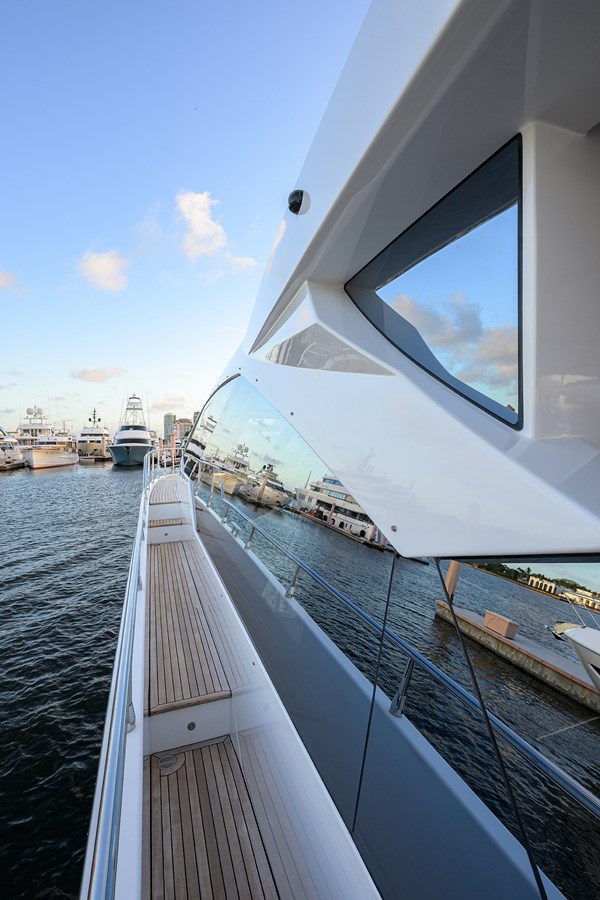 Azimut Yachts Motor Yacht A CHECKERED PAST For Sale