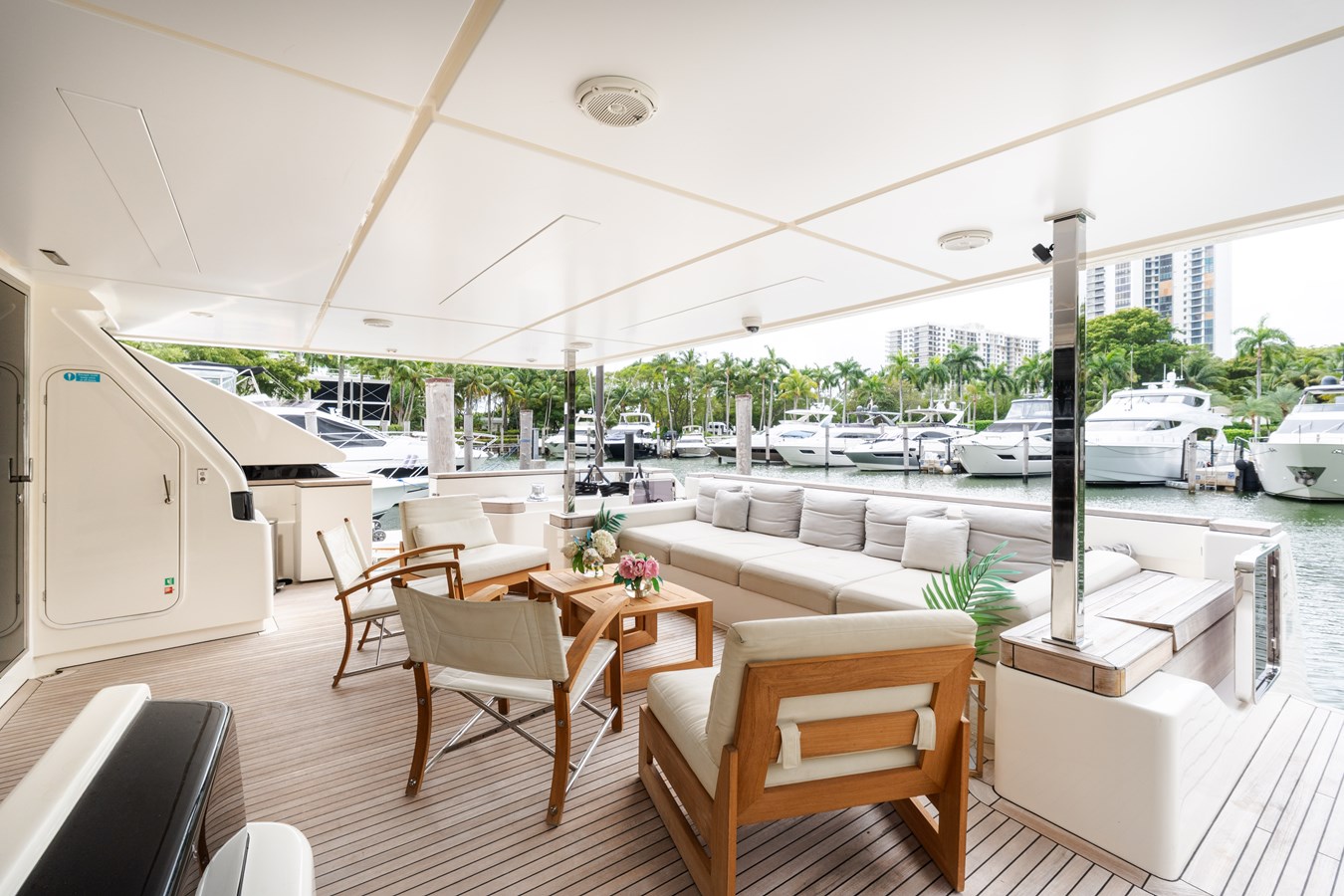 Custom Line Motor Yacht AMITY For Sale