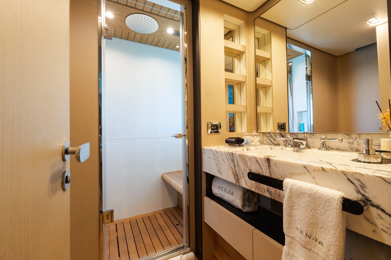 Azimut Yachts Motor Yacht PENJA For Sale