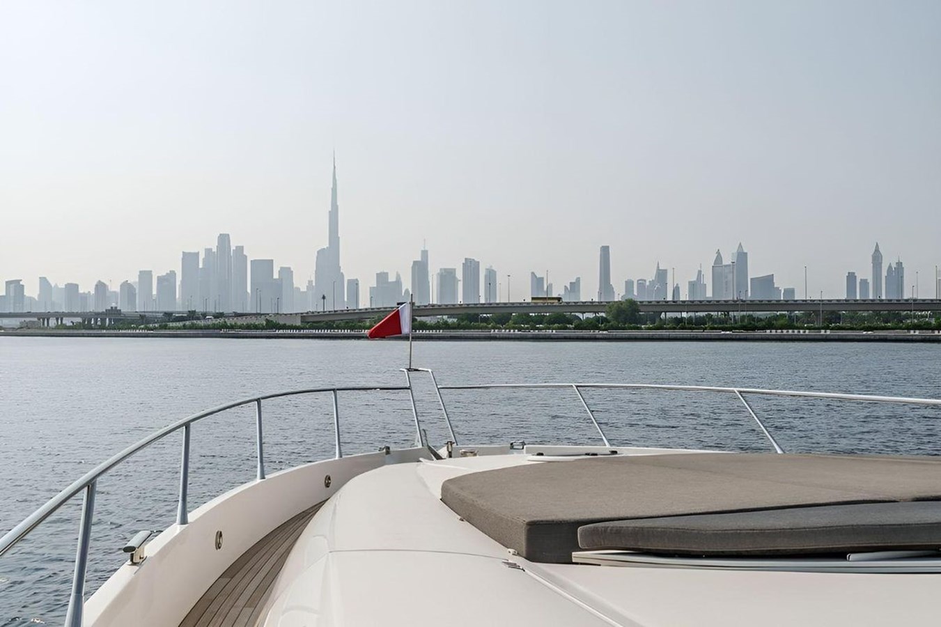Sunseeker Motor Yacht Sunseeker Predator 82 For Sale