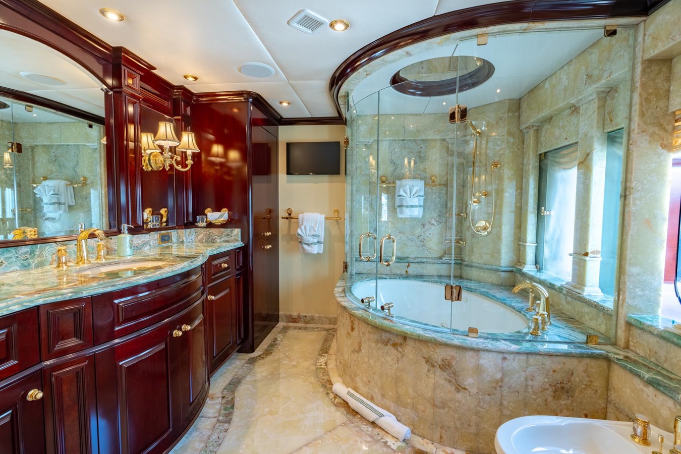 Trinity Motor Yacht MISS CHRISTINE For Sale