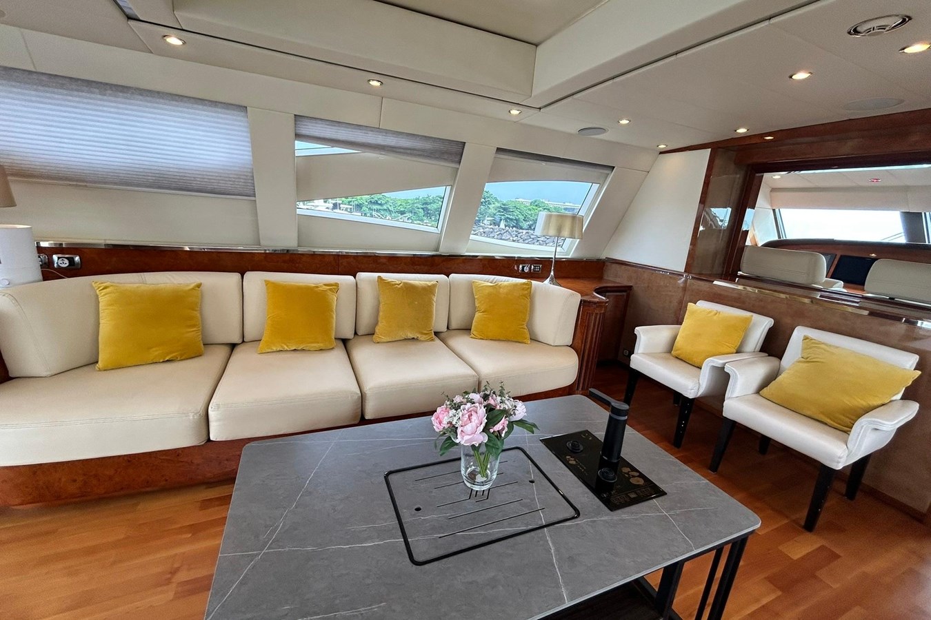 Versilcraft Motor Yacht Sunshine For Sale