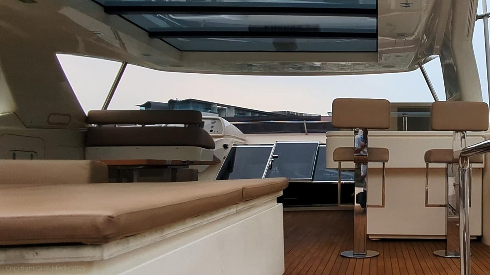 Ferretti Custom Line Motor Yacht OXYGEN For Sale
