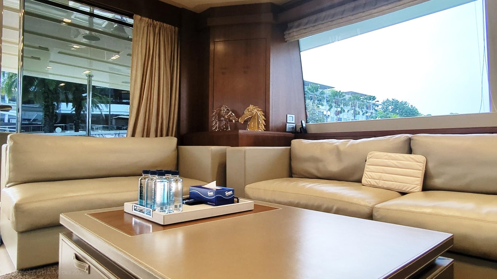 Ferretti Custom Line Motor Yacht OXYGEN For Sale