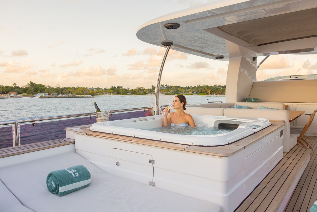 Benetti Yachts Motor Boat Sea Gypsy For Sale