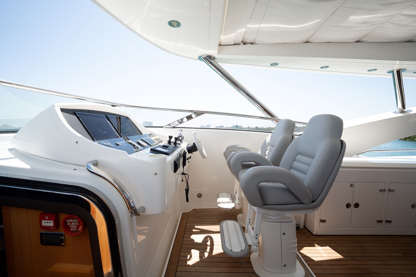 Sunseeker Motor Yacht BLUE For Sale