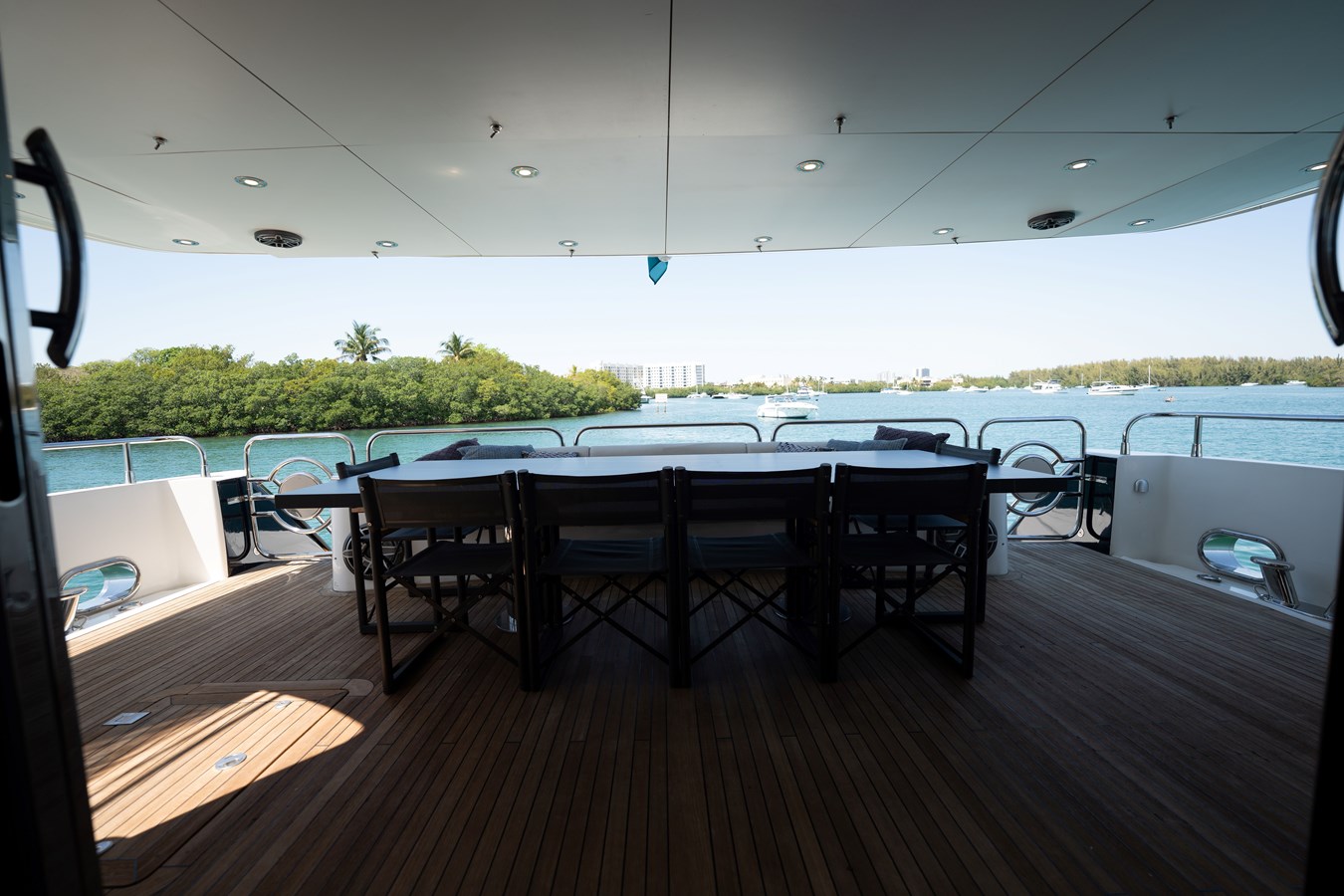 Sunseeker Motor Yacht BLUE For Sale