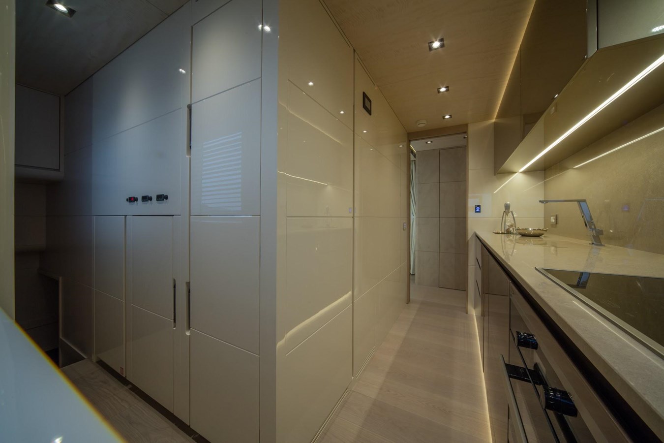 Dl Yachts - Dreamline Motor Yacht REKOMA For Sale