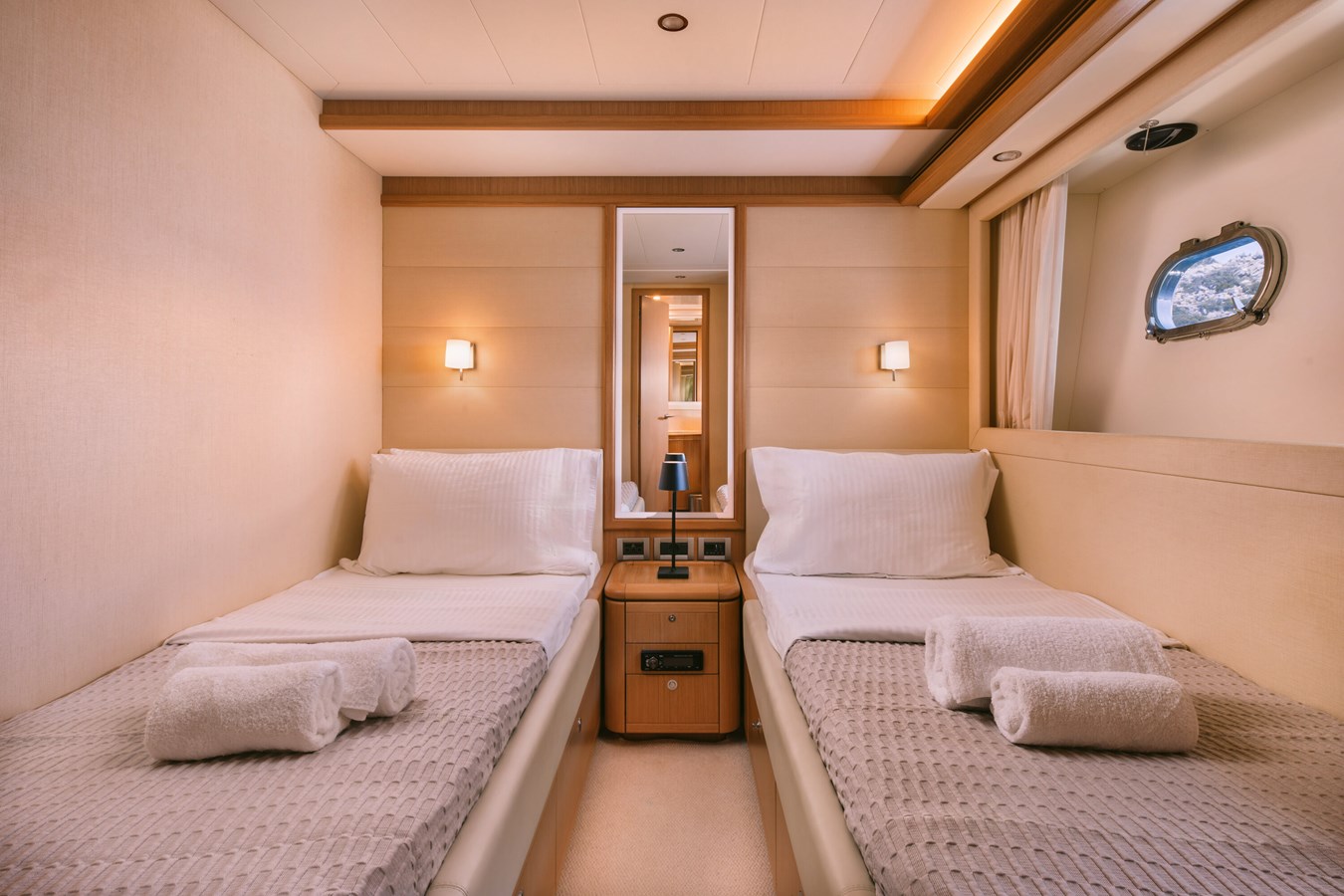 Ferretti Yachts Motor Yacht MAYBE NOT For Sale