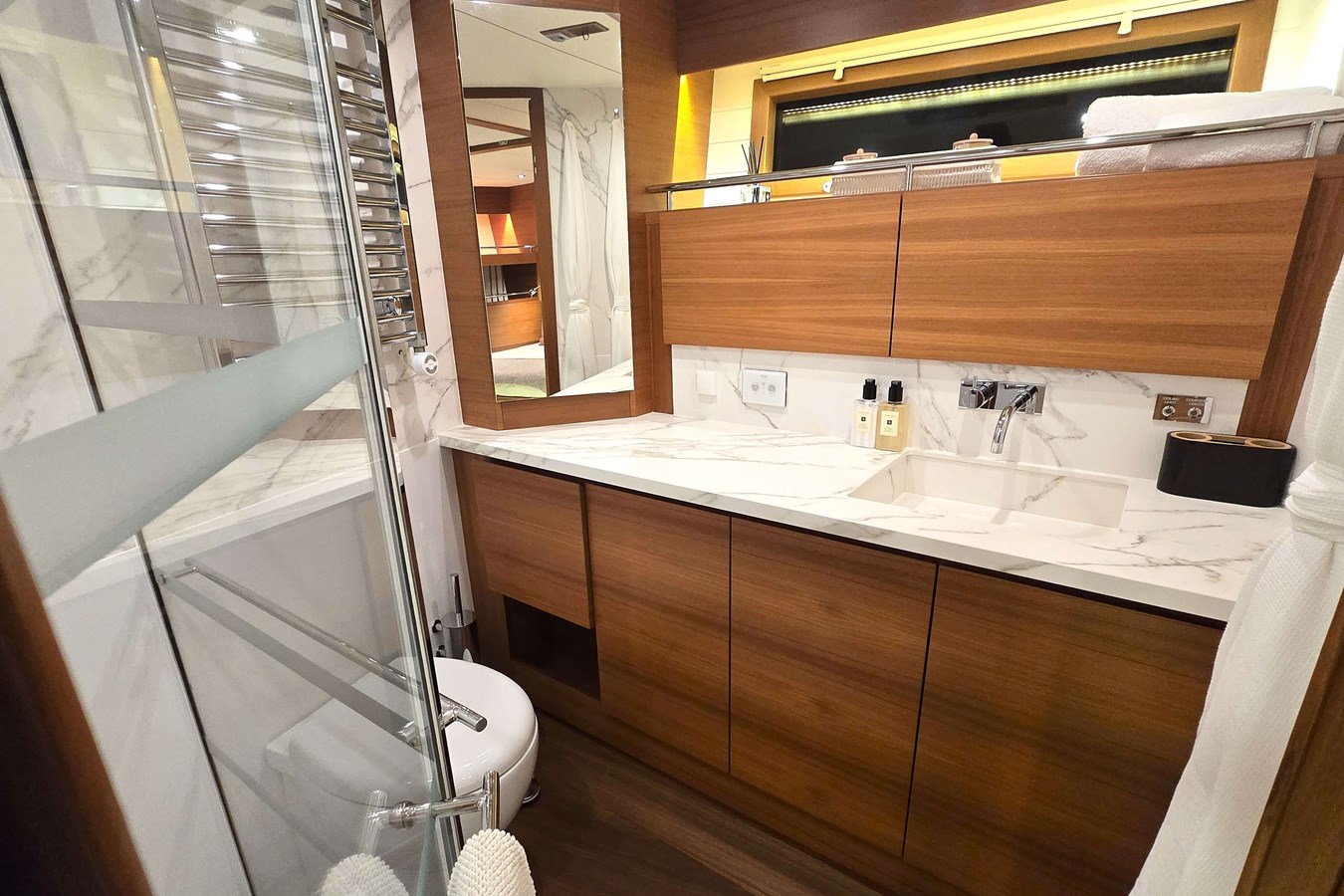 Delta Carbon Motor Yacht BISE I For Sale