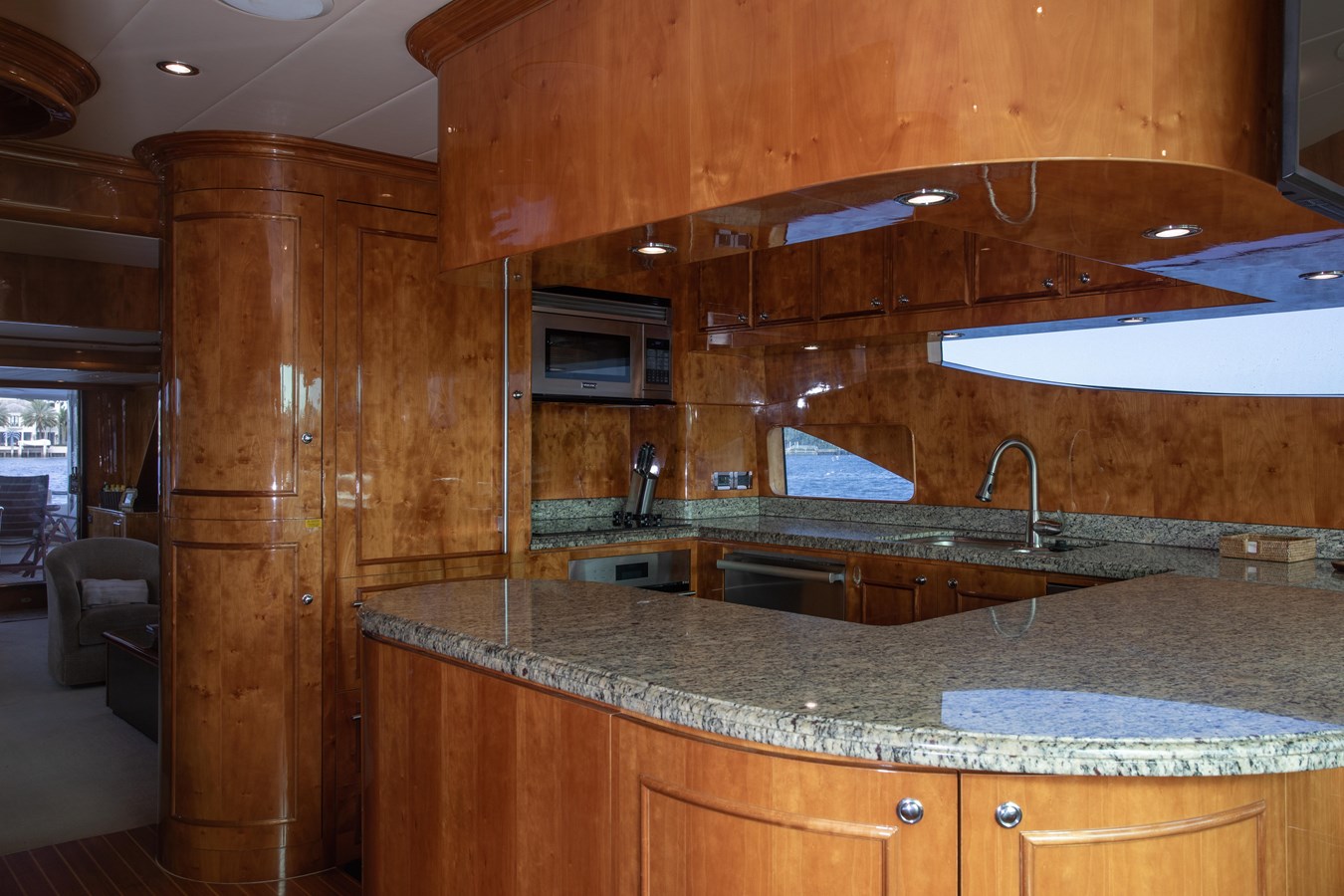 Horizon Motor Yachts Motor Yacht RAYS For Sale