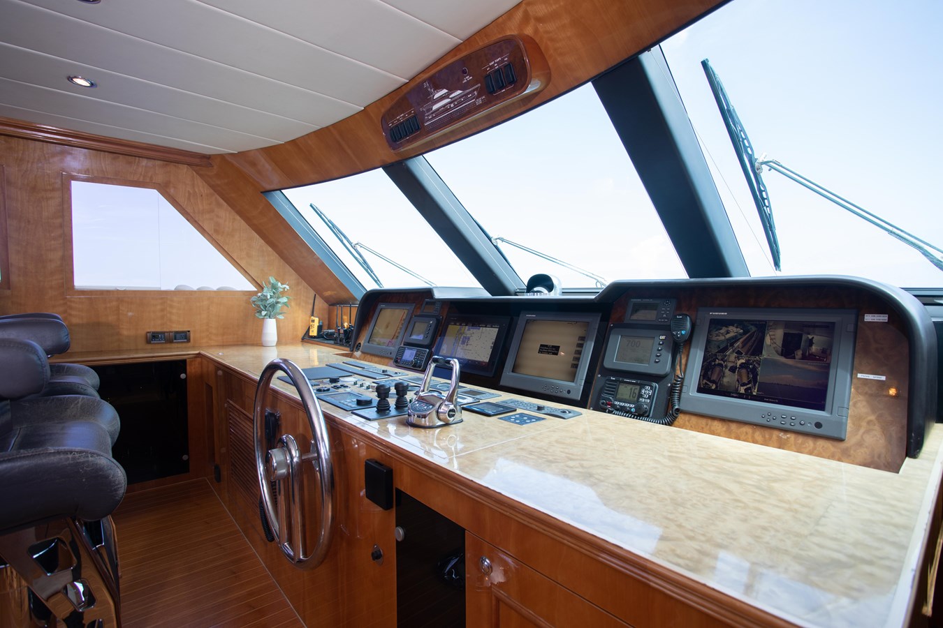 Horizon Motor Yachts Motor Yacht RAYS For Sale