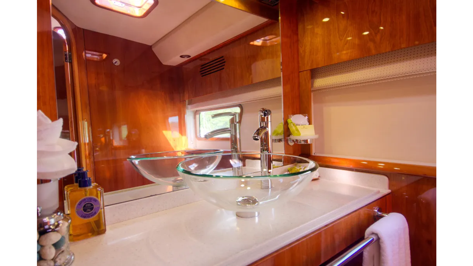 Privilege Catamaran 2010 Privilege 745 For Sale