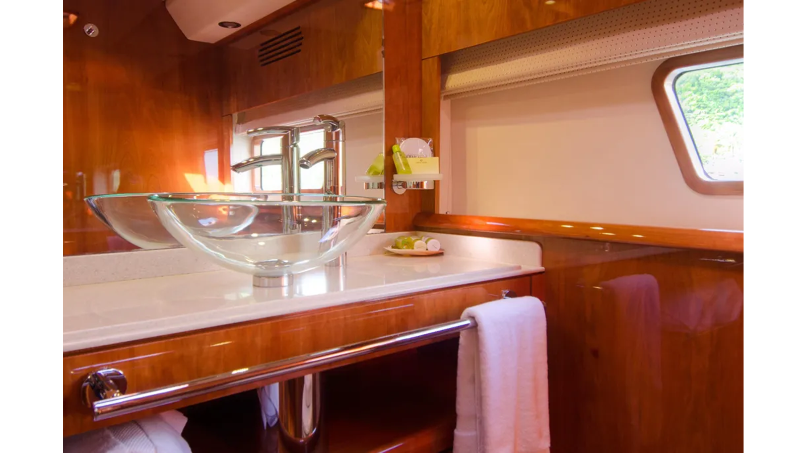 Privilege Catamaran 2010 Privilege 745 For Sale