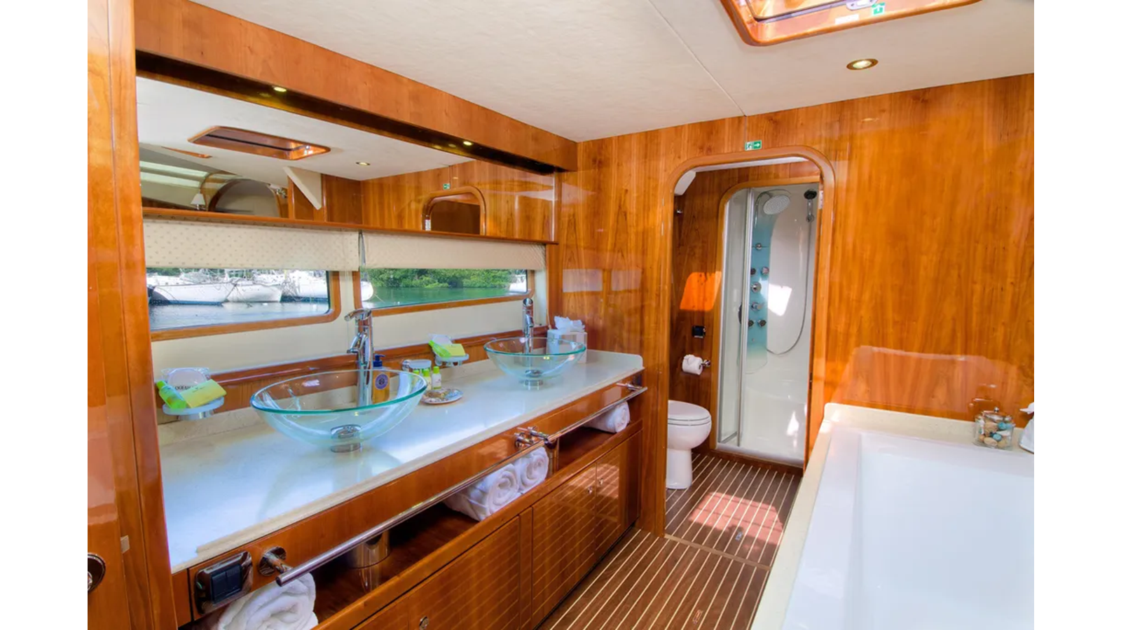 Privilege Catamaran 2010 Privilege 745 For Sale