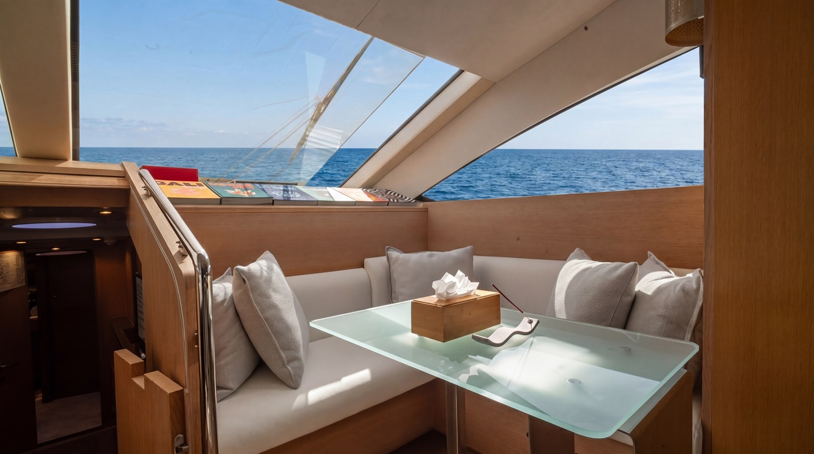 Aicon Yachts Motor Yacht Onyx For Sale