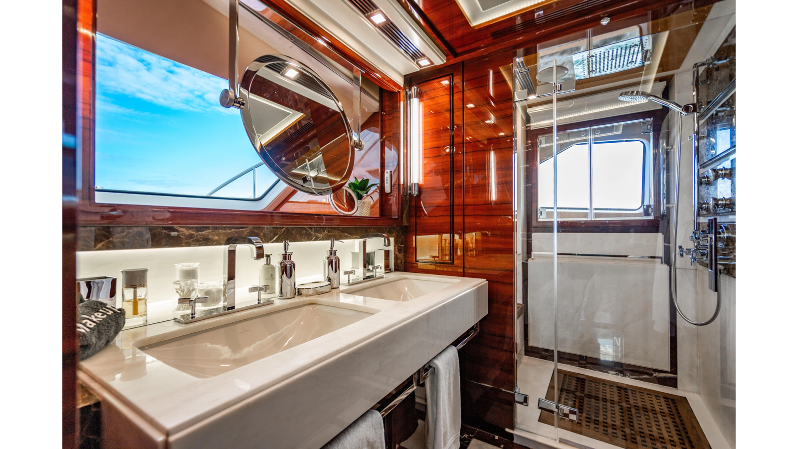 Benetti Yachts Motor Yacht ALLORA For Sale