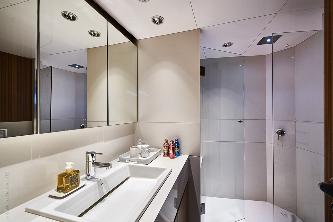 Fittipaldi Yachts Motor Yacht SEA SHELL For Sale