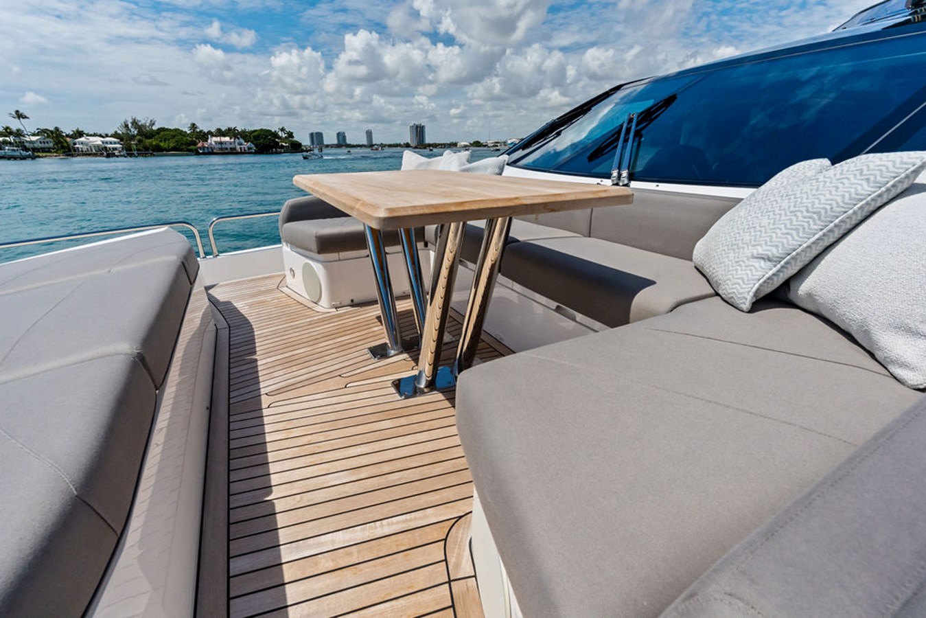 Sunseeker Motor Yacht Dolce Far Niente For Sale
