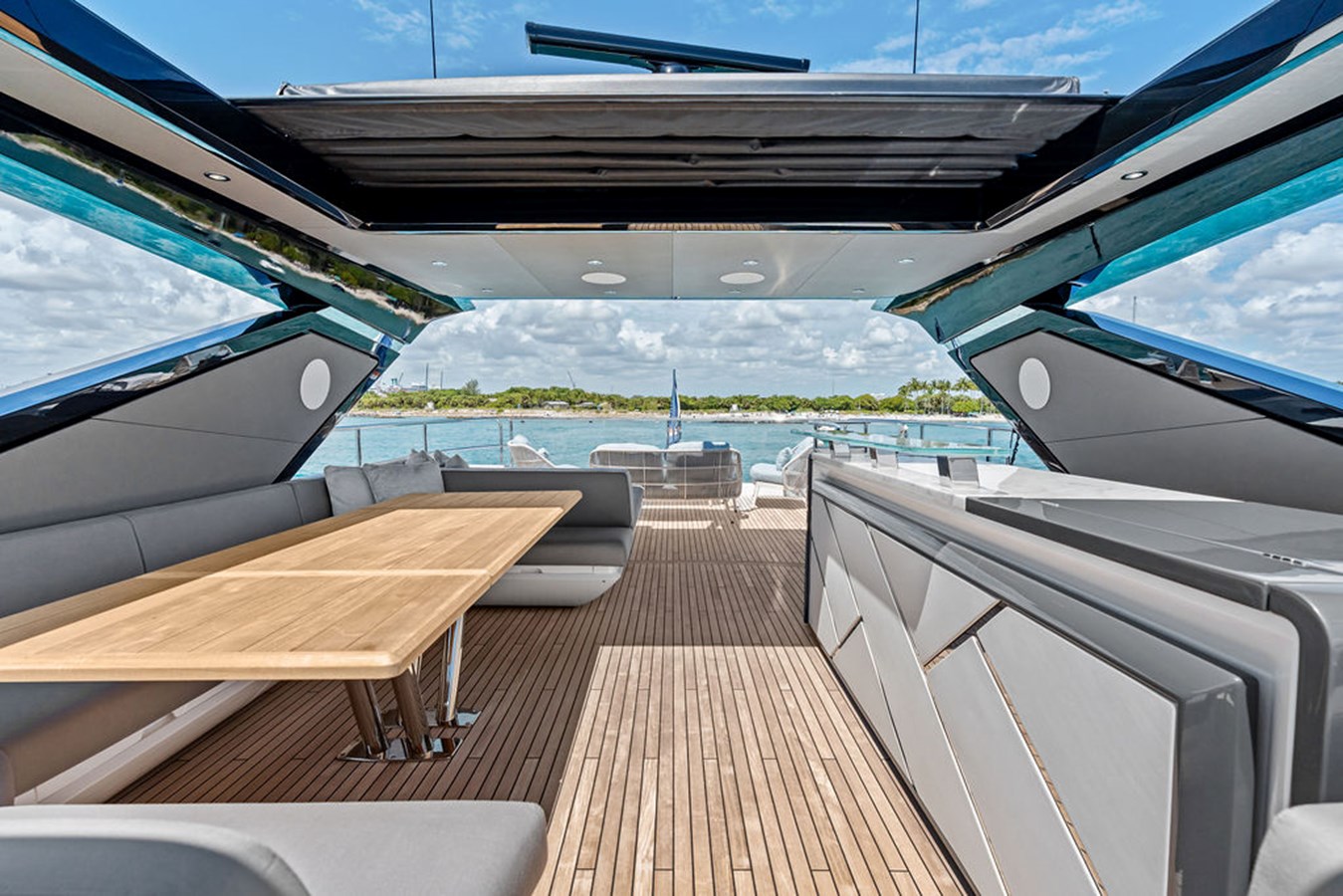 Sunseeker Motor Yacht Dolce Far Niente For Sale