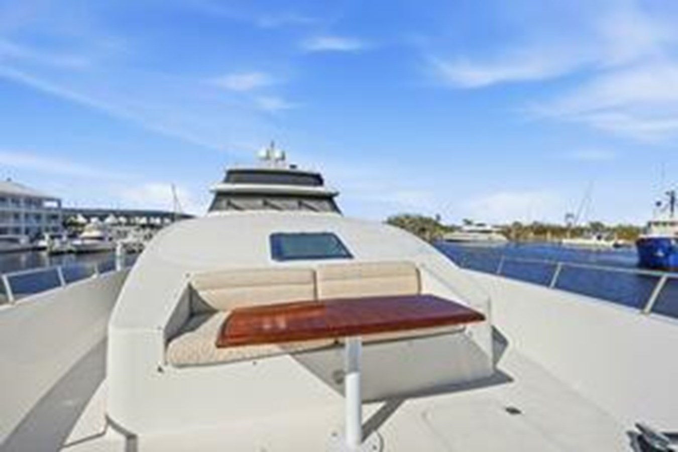 Cheoy Lee Motor Yacht FOOTLOOSE For Sale
