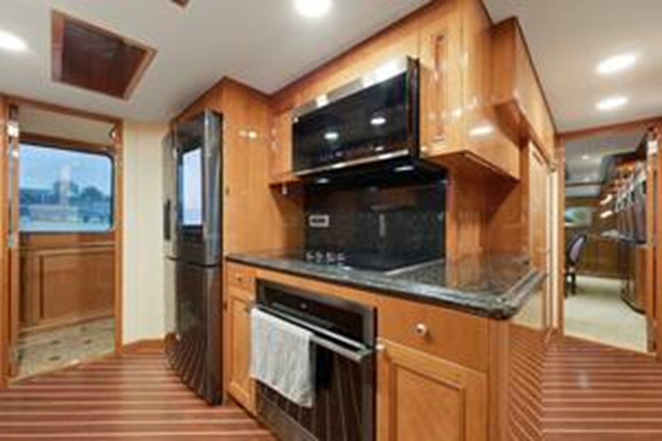 Cheoy Lee Motor Yacht FOOTLOOSE For Sale