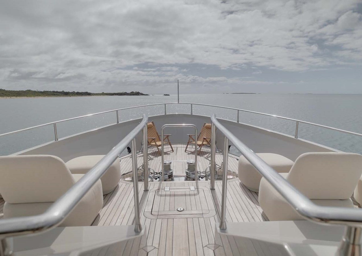 Alloy Yachts Nz Motor Yacht AKIKO For Sale