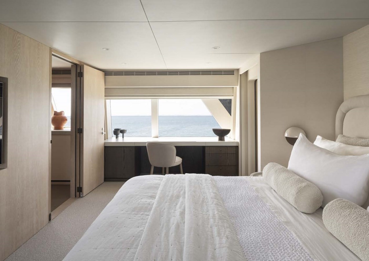 Alloy Yachts Nz Motor Yacht AKIKO For Sale