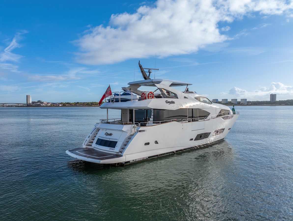Sunseeker Motor Yacht CLOUDIA For Sale