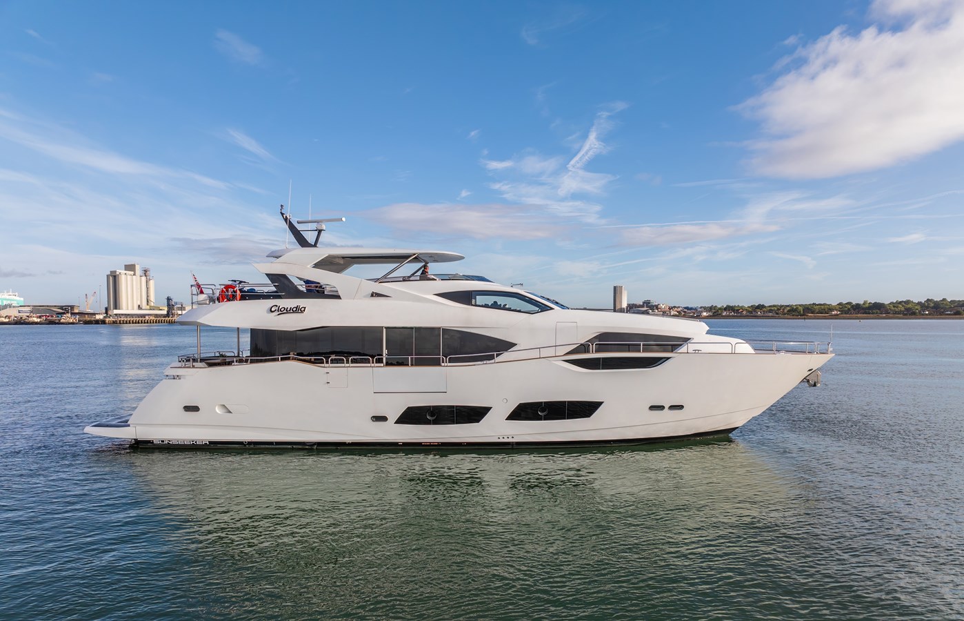 Sunseeker Motor Yacht CLOUDIA For Sale