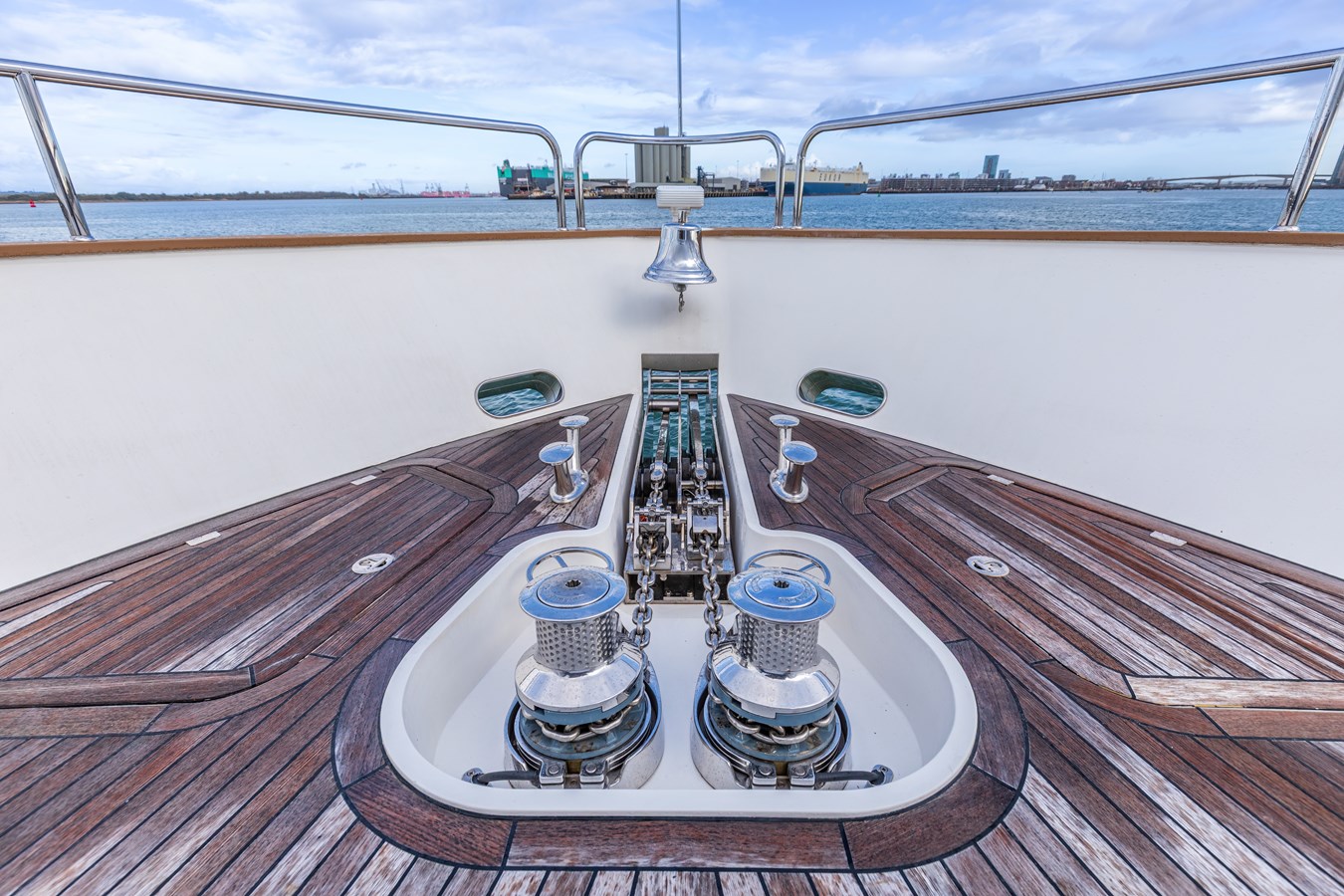 Sunseeker Motor Yacht CLOUDIA For Sale