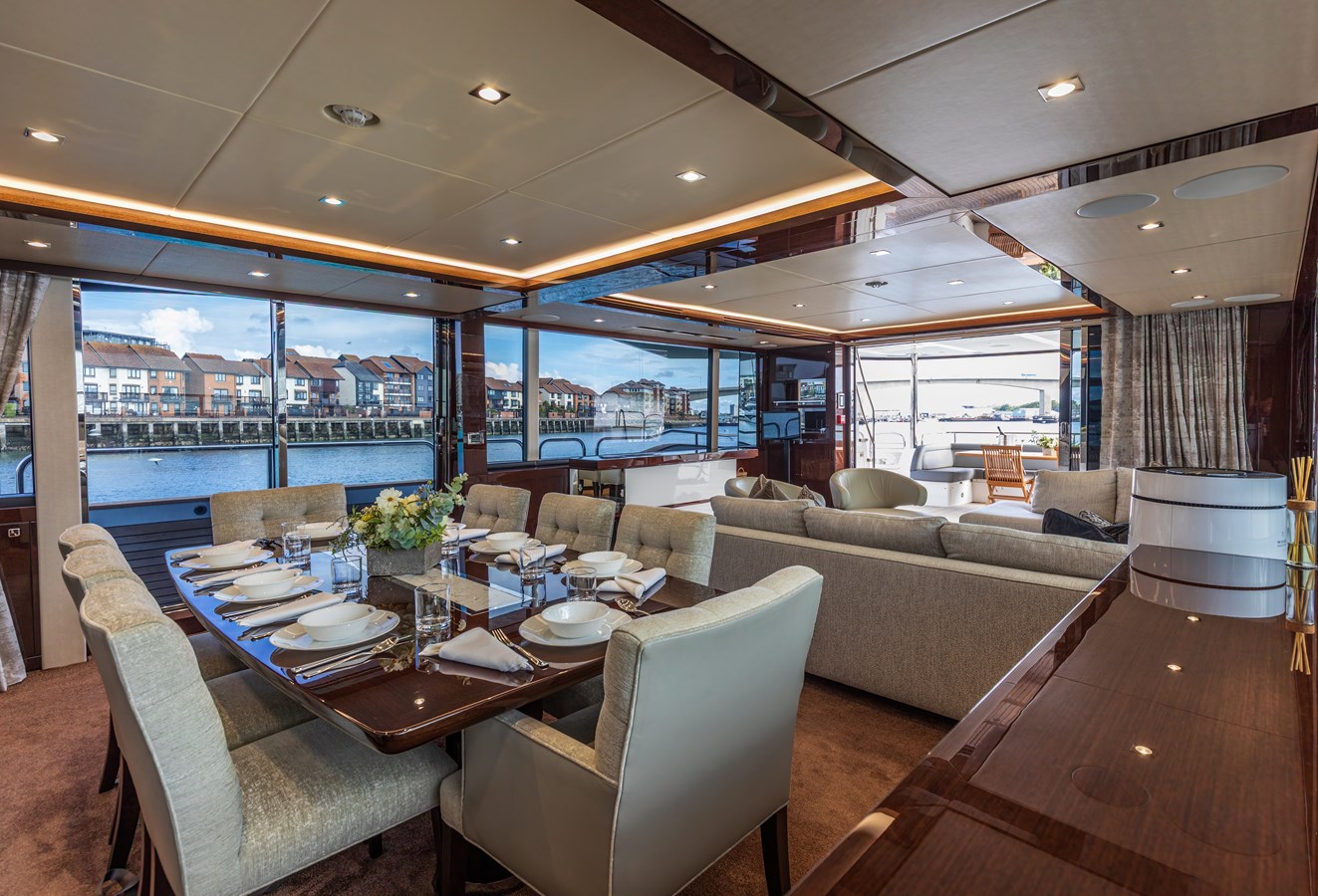 Sunseeker Motor Yacht CLOUDIA For Sale