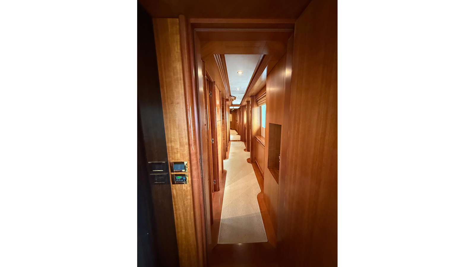Ses Custom Motor Yacht SUNRISE For Sale