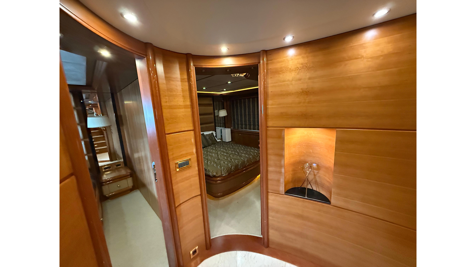 Ses Custom Motor Yacht SUNRISE For Sale
