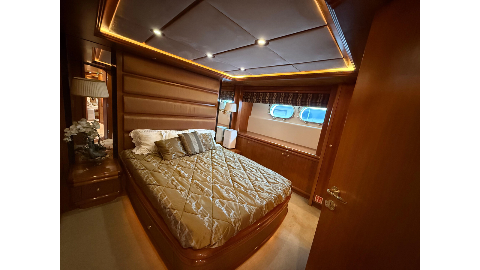 Ses Custom Motor Yacht SUNRISE For Sale