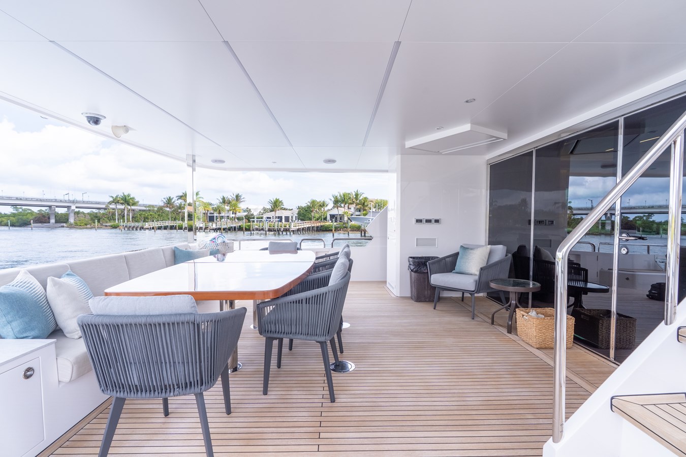 Horizon Motor Yachts Motor Yacht SHERI LYNN For Sale