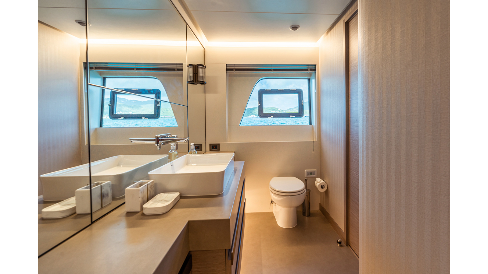 Numarine Motor Yacht EXIT STRATEGY For Sale