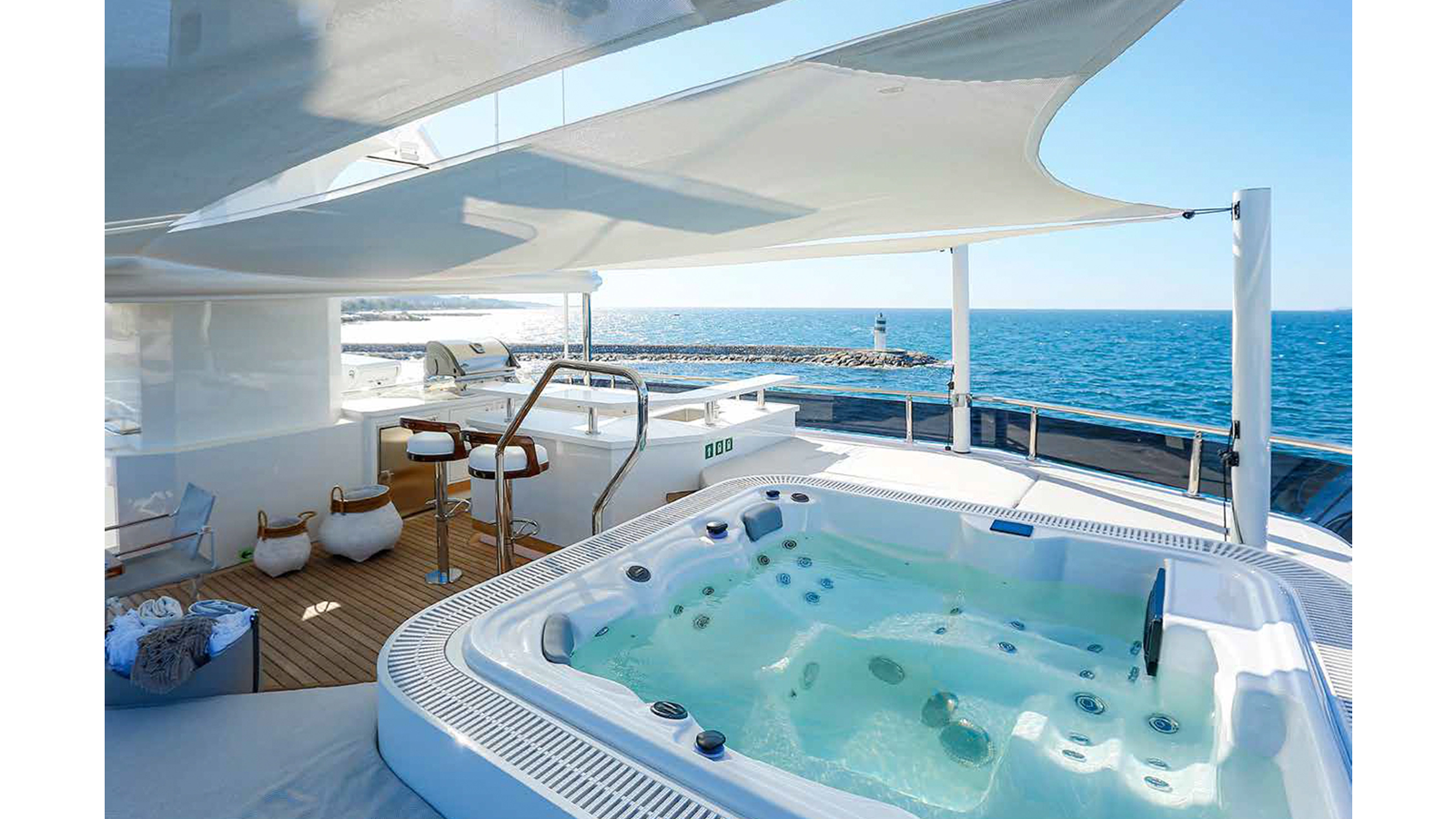 Rmk Marine Motor Yacht SEVEN SEAS For Sale