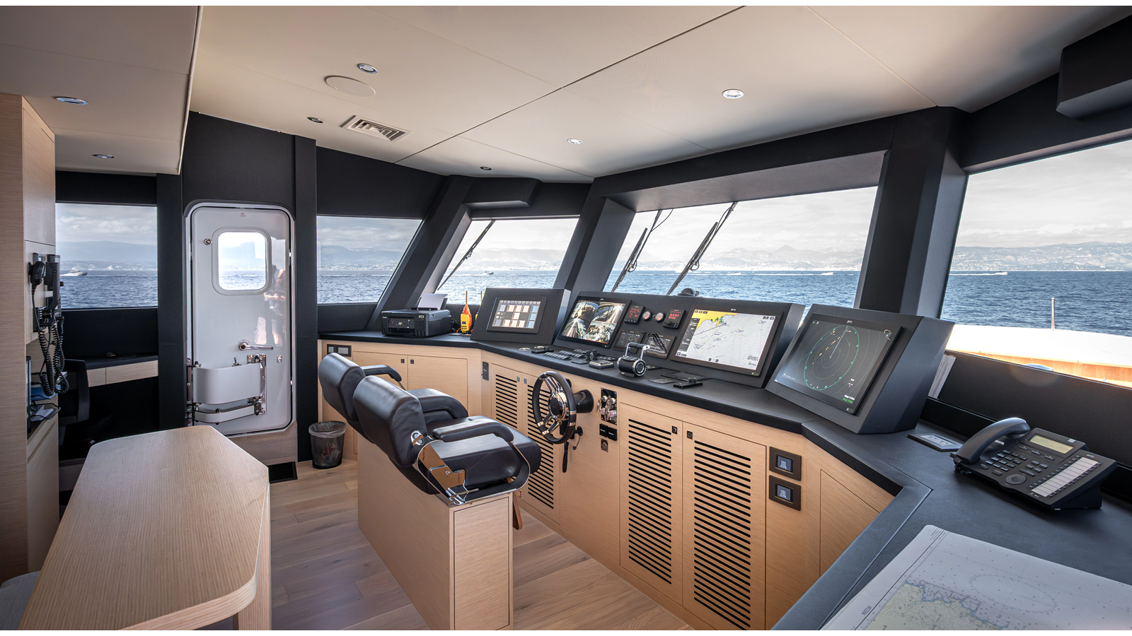 Numarine Motor Yacht NUMARINE 37XP-21 For Sale