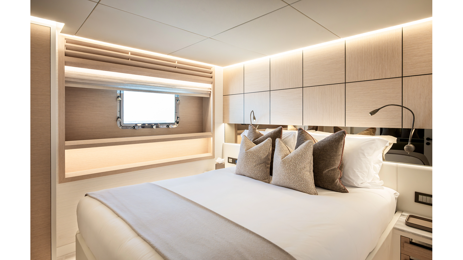 Numarine Motor Yacht NUMARINE 37XP-21 For Sale