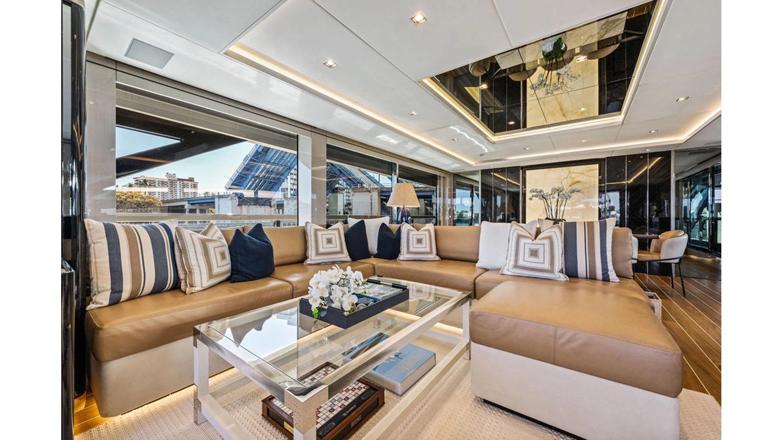 Mangusta Motor Yacht ARTEMIS For Sale