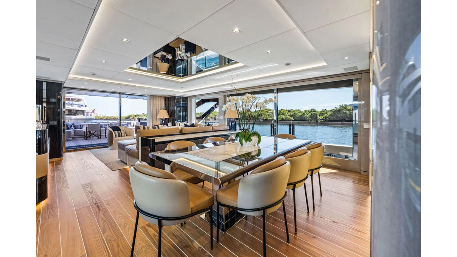 Mangusta Motor Yacht ARTEMIS For Sale