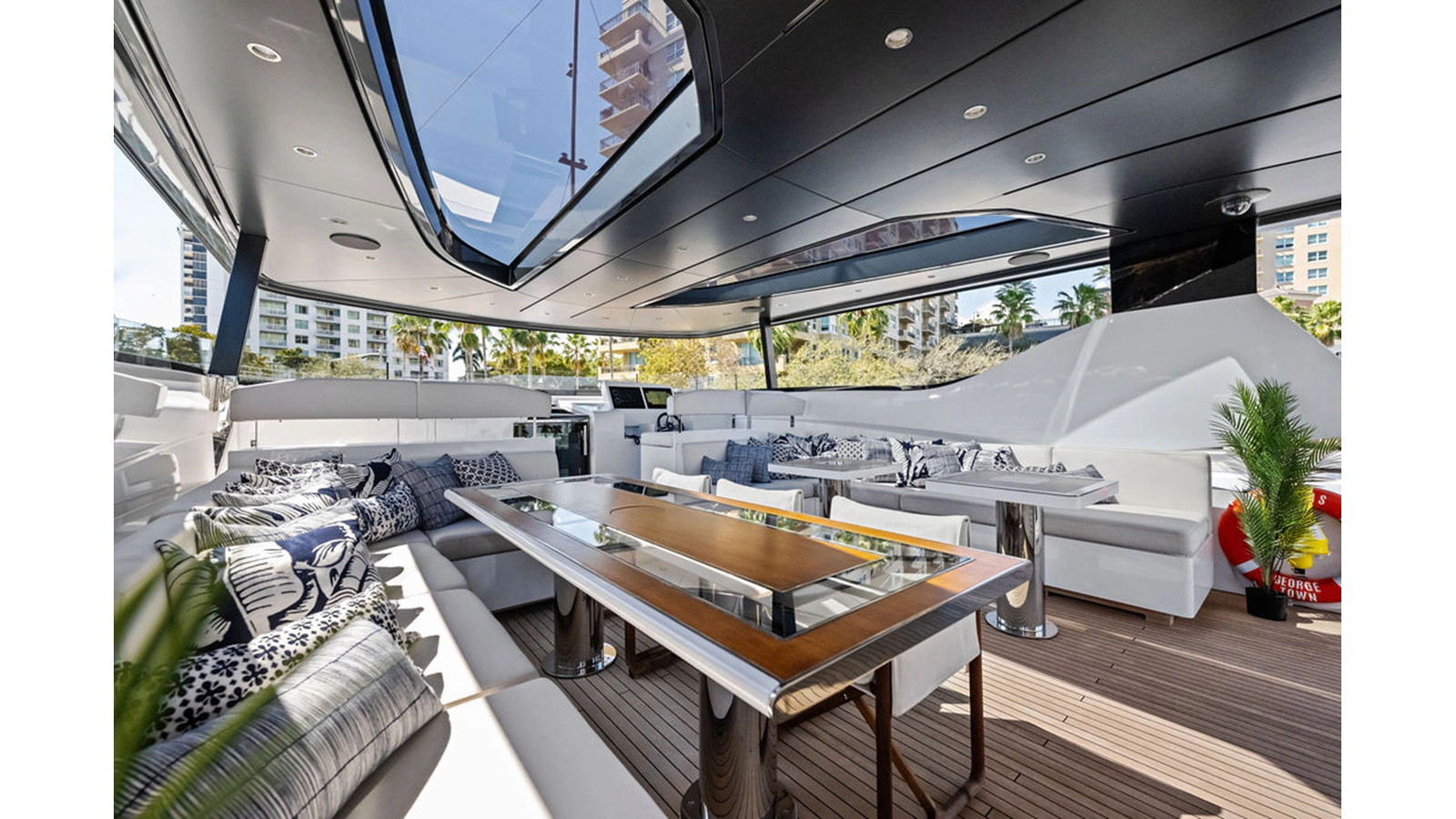 Mangusta Motor Yacht ARTEMIS For Sale