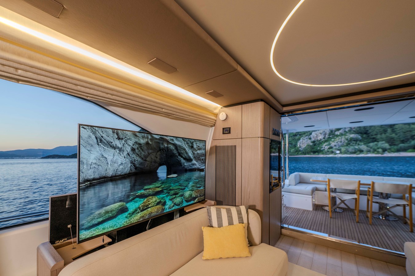 Azimut Yachts Motor Yacht CELEBRATE LIFE For Sale