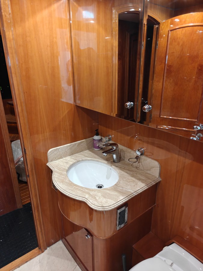 Horizon Motor Yachts Motor Yacht RAYS For Sale